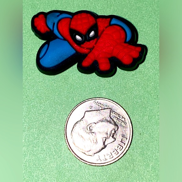 (10 for $15) SPIDERMAN Marvels Crocs Shoe Charms - Picture 1 of 1